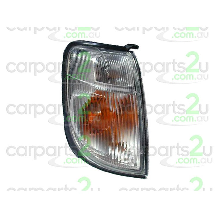 RIGHT FRONT CORNER LIGHT TO SUIT NISSAN NAVARA D22 UTILITY 1/1997–5/2000