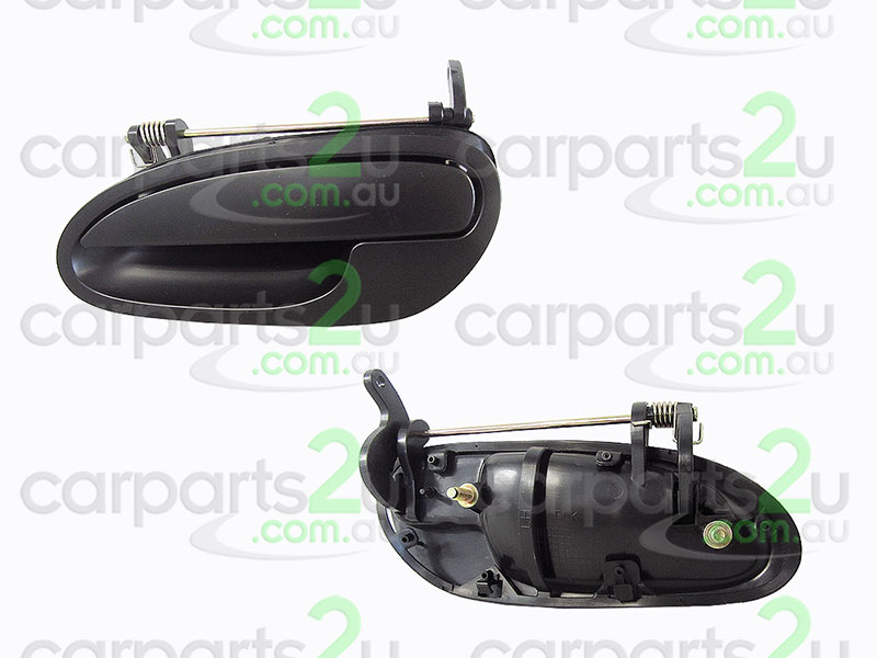 TO SUIT HOLDEN COMMODORE VT  DOOR HANDLE  LEFT - BRAND NEW LEFT HAND SIDE FRONT OUTER DOOR HANDLE TO SUIT HOLDEN COMMODORE VT (09/1997-06/2006) 

 
 - New quality car parts & auto spares online Australia wide with the convenience of shopping from your own home. Carparts 2U Penrith Sydney