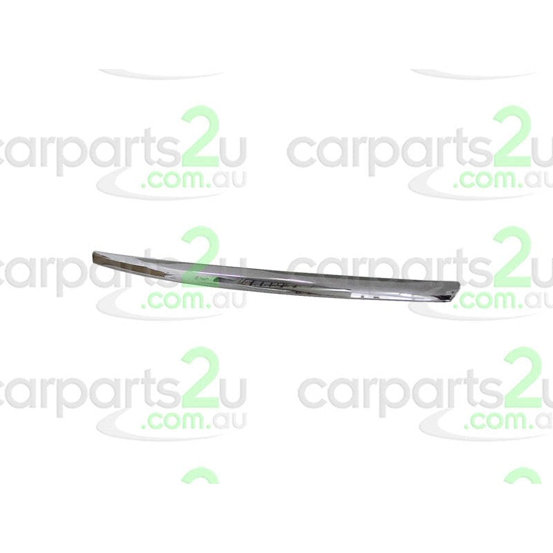 BONNET MOULD TO SUIT FORD MONDEO MA MB 4/2007–9/2010