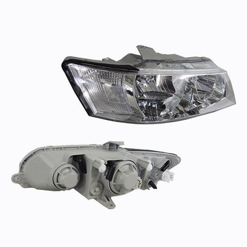RIGHT HEAD LIGHT TO SUIT HOLDEN COMMODORE VZ EXECUTIVE ACCLAIM 8/2004–9/2007