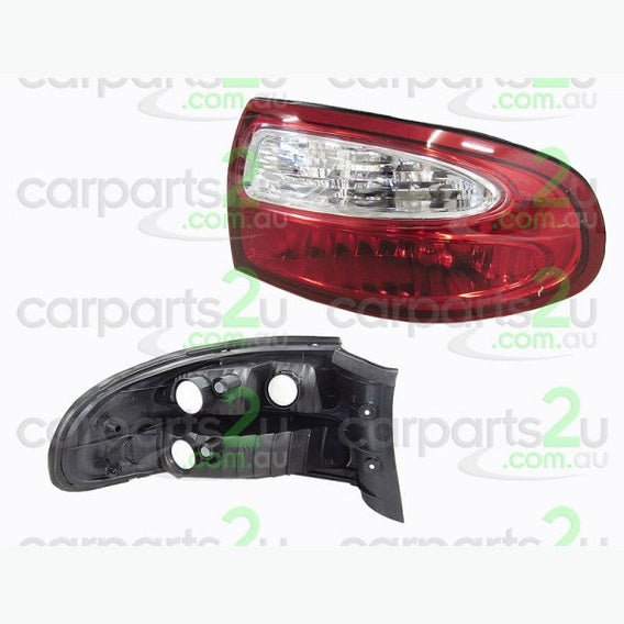 RIGHT TAIL LIGHT TO SUIT HOLDEN COMMODORE VX SEDAN 10/2000–9/2002