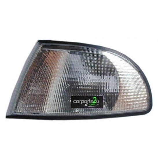 LEFT FRONT CORNER LIGHT TO SUIT AUDI A4 B5 8/1995–1/1999
