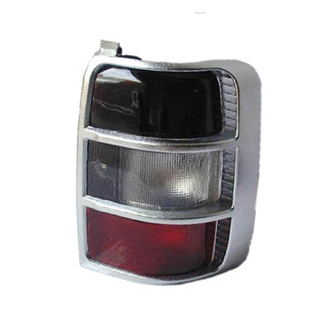 RIGHT TAIL LIGHT TO SUIT MITSUBISHI PAJERO NL WAGON 9/1997–4/2000