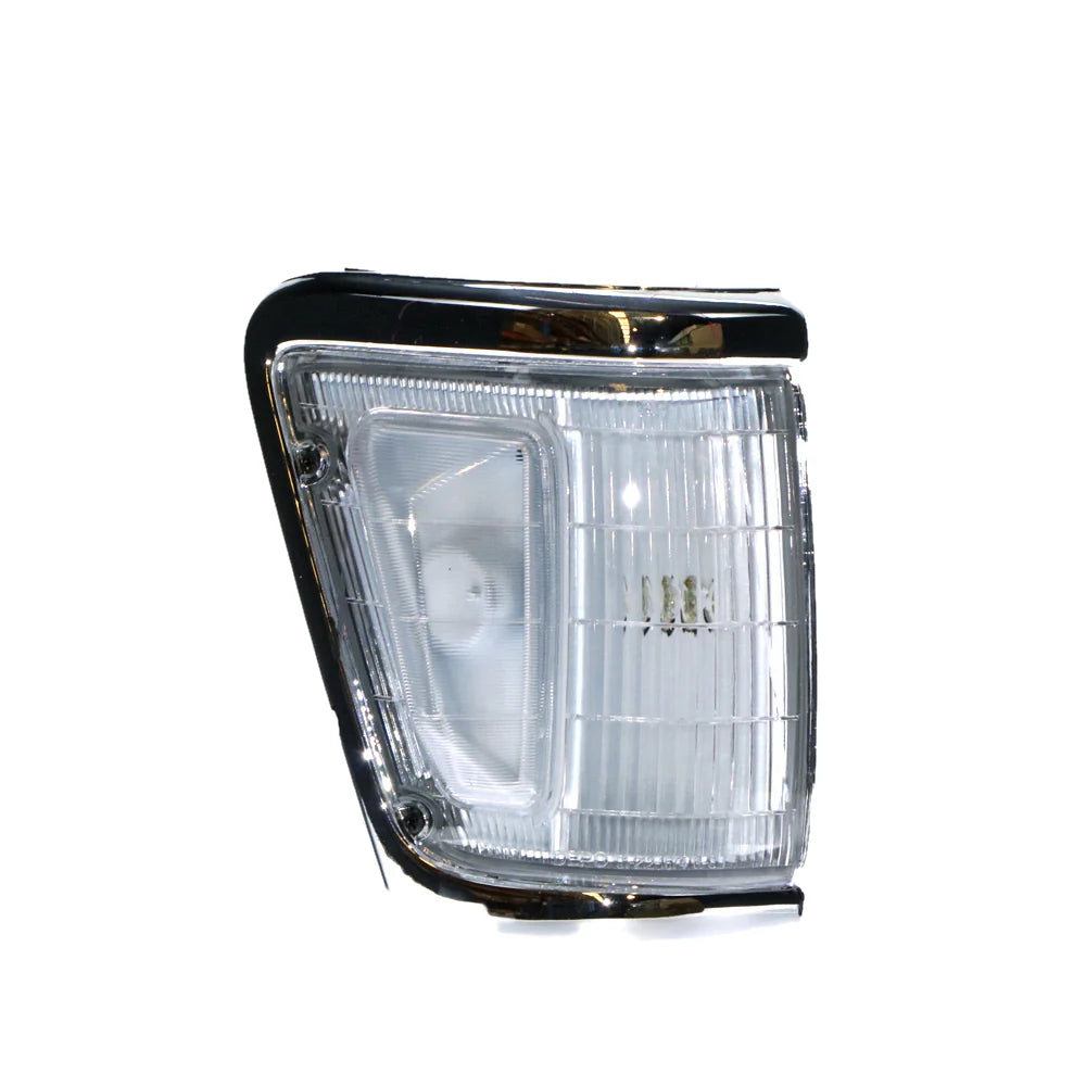 GRILLE UPGRADE W/CORNER LIGHTS TO SUIT TOYOTA HILUX LN106