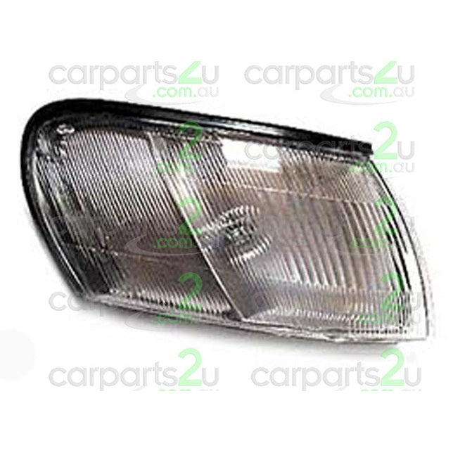 RIGHT FRONT CORNER LIGHT TO SUIT TOYOTA COROLLA AE101 AE102 7/1994–7/1999