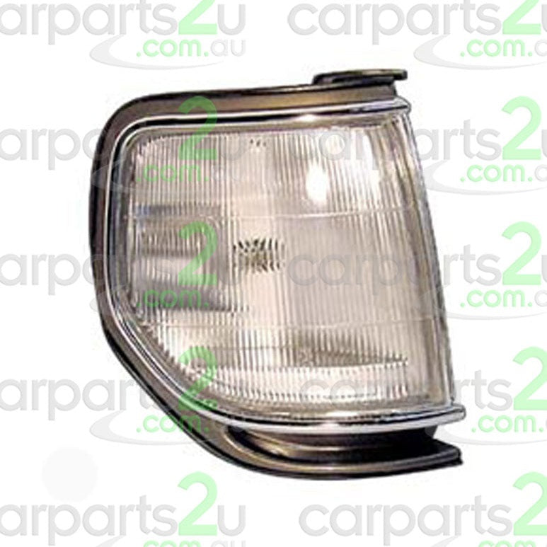 RIGHT FRONT CORNER LIGHT TO SUIT TOYOTA LANDCRUISER 80 SERIES WAGON 1/1990–1/1998