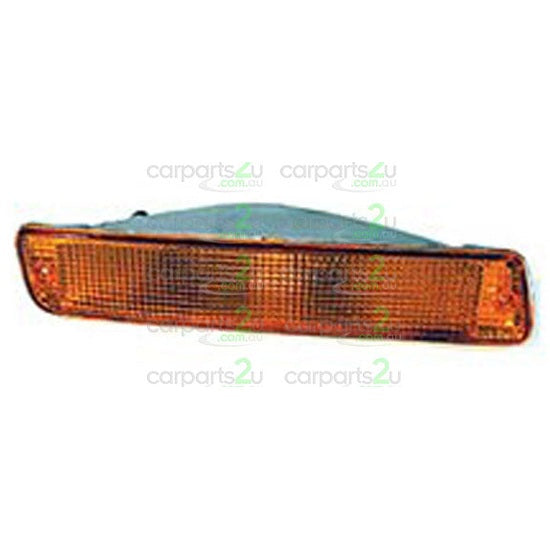 RIGHT FRONT BAR LAMP TO SUIT TOYOTA LANDCRUISER 80 SERIES WAGON 1/1990–1/1998