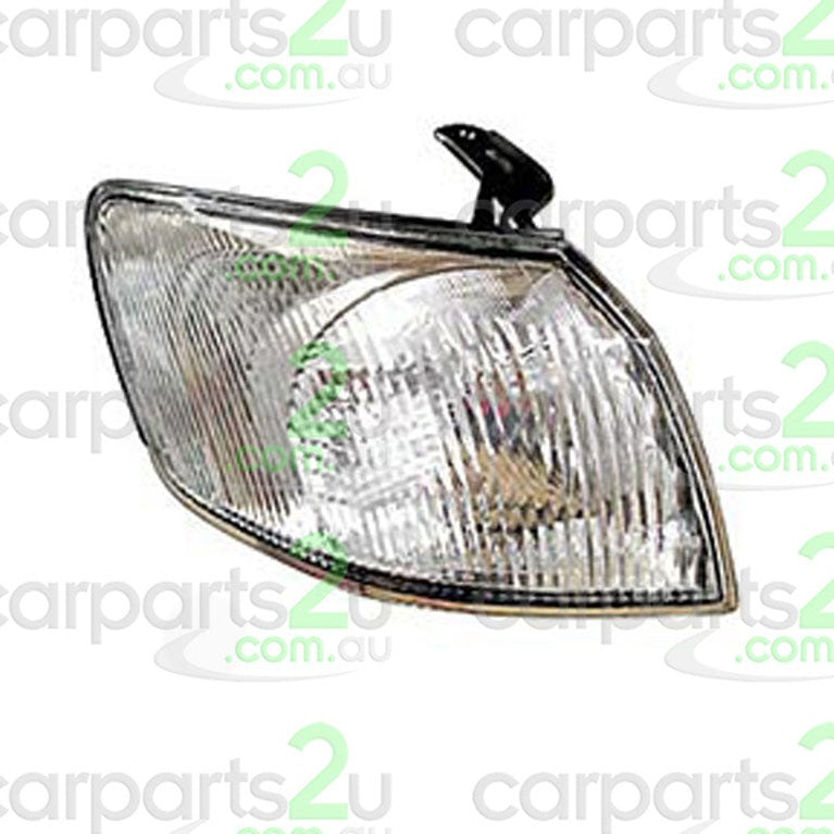 RIGHT FRONT CORNER LIGHT TO SUIT TOYOTA CAMRY SK20 7/1997–9/2000