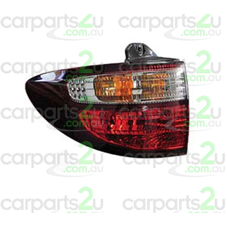 LEFT TAIL LIGHT TO SUIT TOYOTA TARAGO ACR30 WAGON 2/2000–4/2003