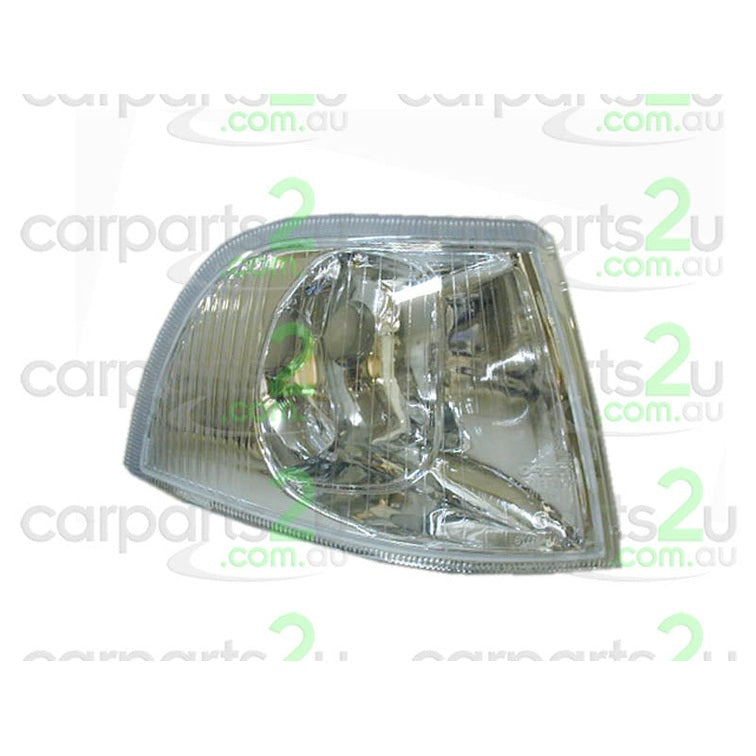 RIGHT FRONT CORNER LIGHT TO SUIT VOLVO S40 / V40 SEDAN 7/1998–7/2000