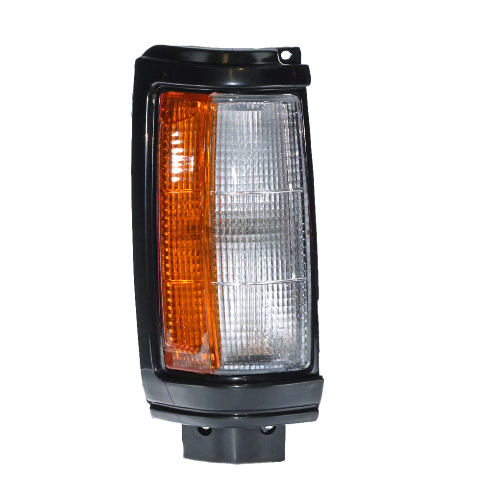 RIGHT FRONT CORNER LIGHT TO SUIT MITSUBISHI TRITON ME UTILITY 10/1986–10/1996