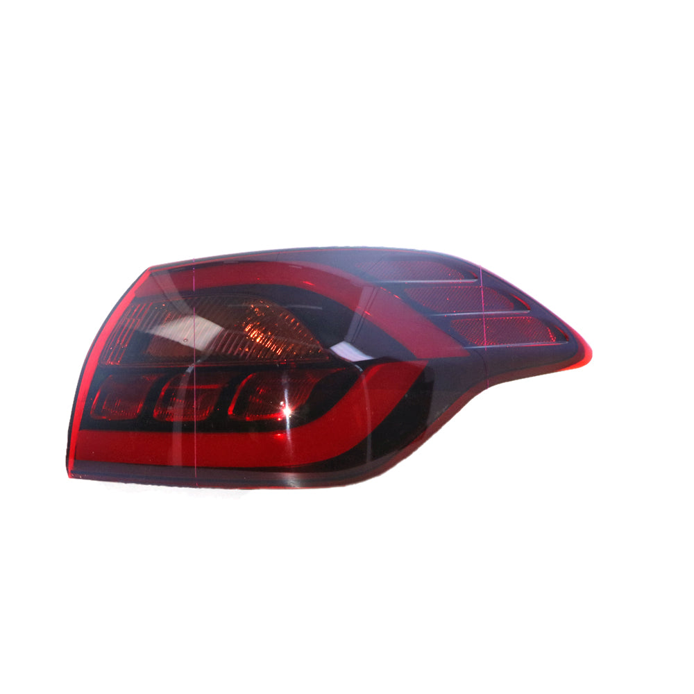 RIGHT TAIL LIGHT TO SUIT KIA CERATO YD 5 DOOR HATCH 4/2013–12/2018