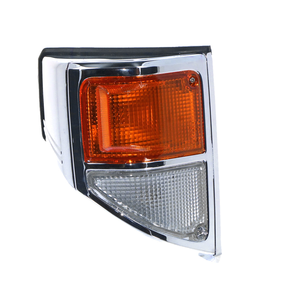 RIGHT FRONT CORNER LIGHT TO SUIT TOYOTA LANDCRUISER 70 SERIES 8/1999–1/2007