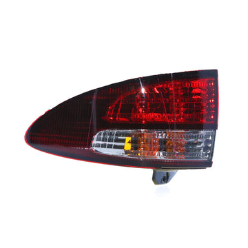 RIGHT TAIL LIGHT TO SUIT TOYOTA TARAGO ACR30 WAGON 2/2000–4/2003