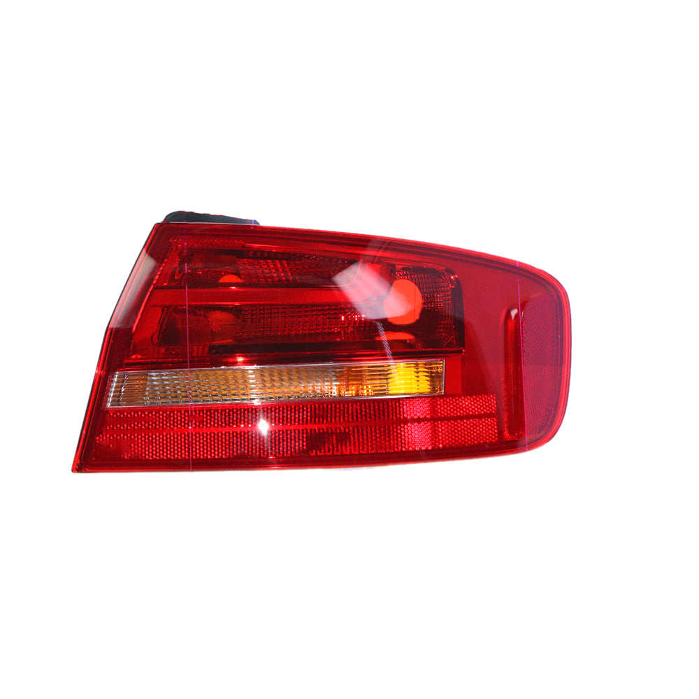 RIGHT TAIL LIGHT TO SUIT AUDI A4 B8 SEDAN 6/2012–10/2015