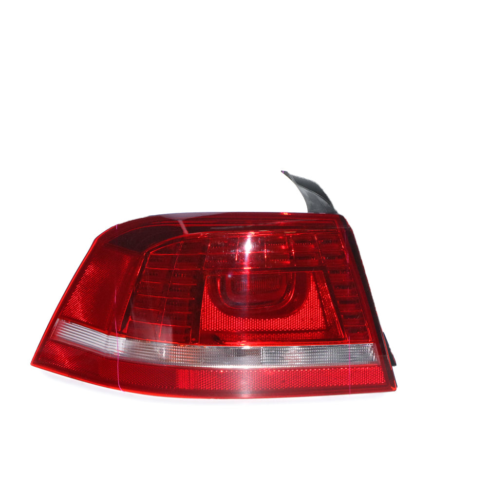 LEFT TAIL LIGHT TO SUIT VOLKSWAGEN PASSAT 3C SEDAN 4/2011–10/2015